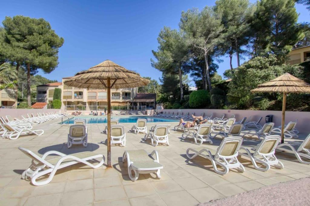 סנרי-סור-מר Appartement Piscine Tennis Acces Prive Plage Joia מראה חיצוני תמונה