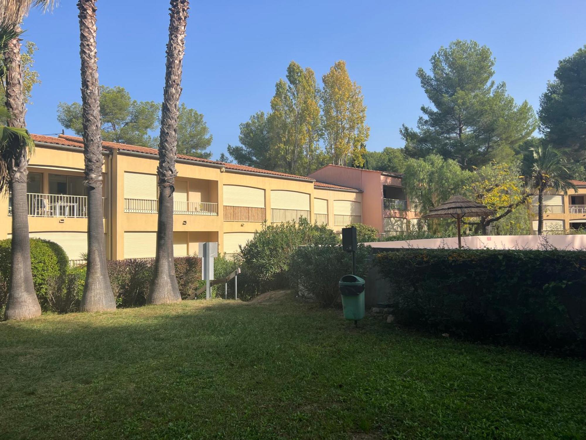 סנרי-סור-מר Appartement Piscine Tennis Acces Prive Plage Joia מראה חיצוני תמונה